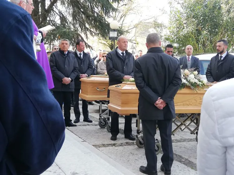 Servizi funebri