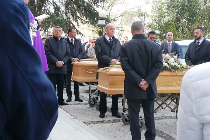 Servizi funebri